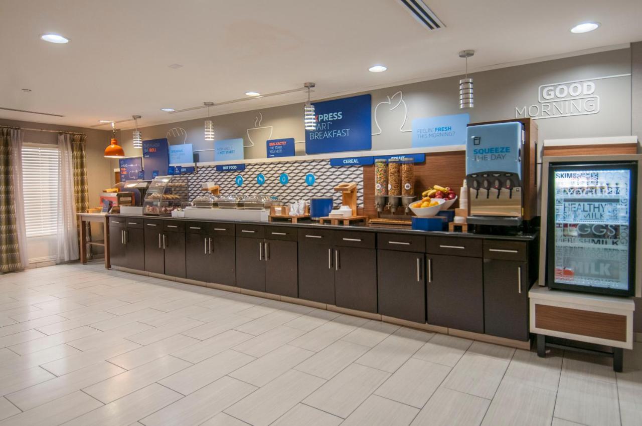 Holiday Inn Express & Suites Jackson Downtown - Coliseum By Ihg Bagian luar foto