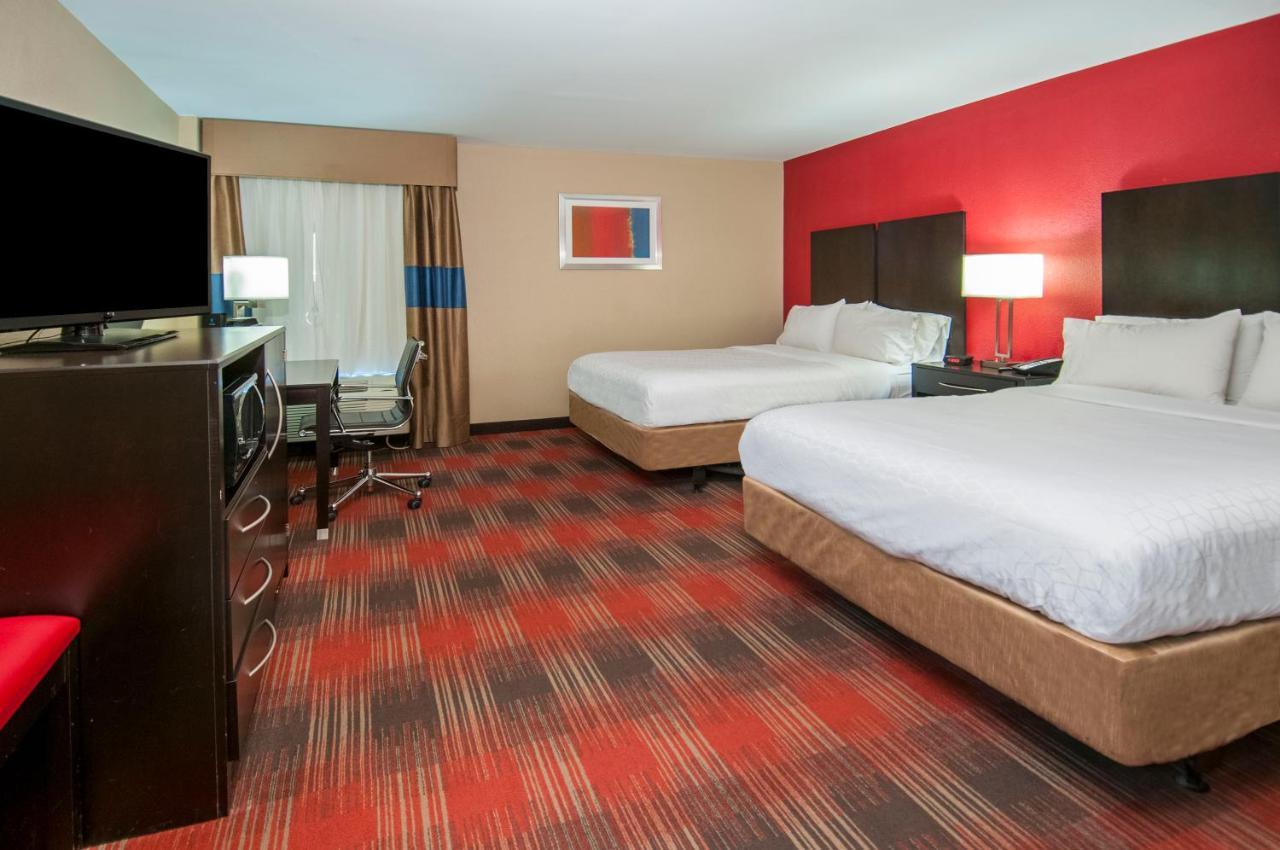 Holiday Inn Express & Suites Jackson Downtown - Coliseum By Ihg Bagian luar foto