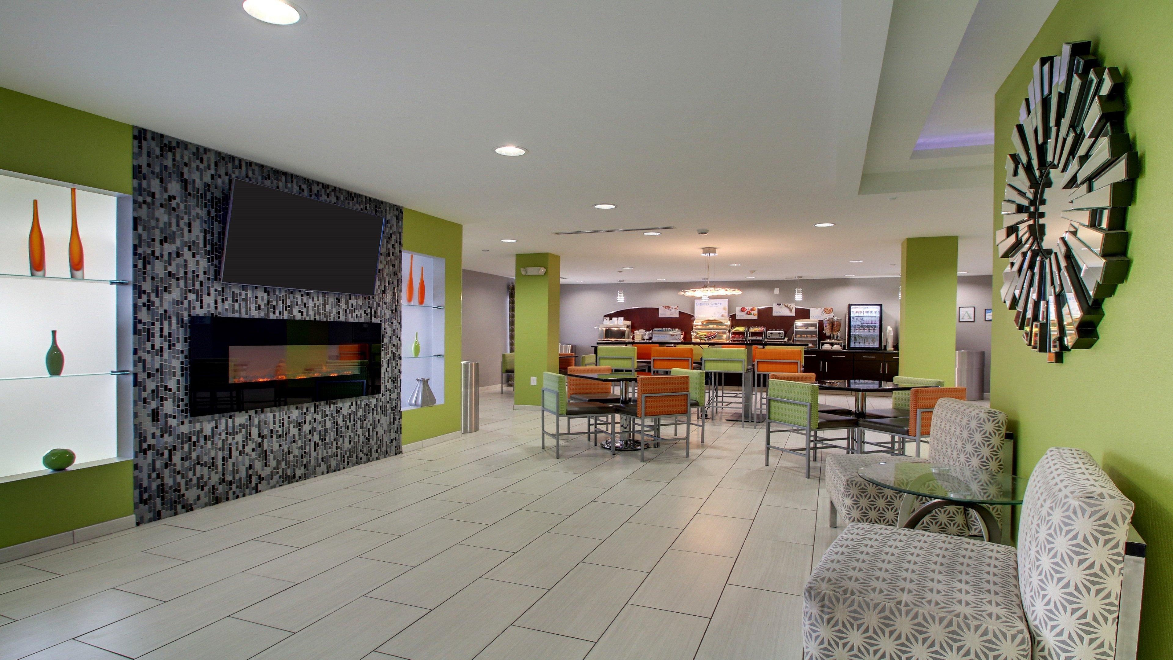 Holiday Inn Express & Suites Jackson Downtown - Coliseum By Ihg Bagian luar foto