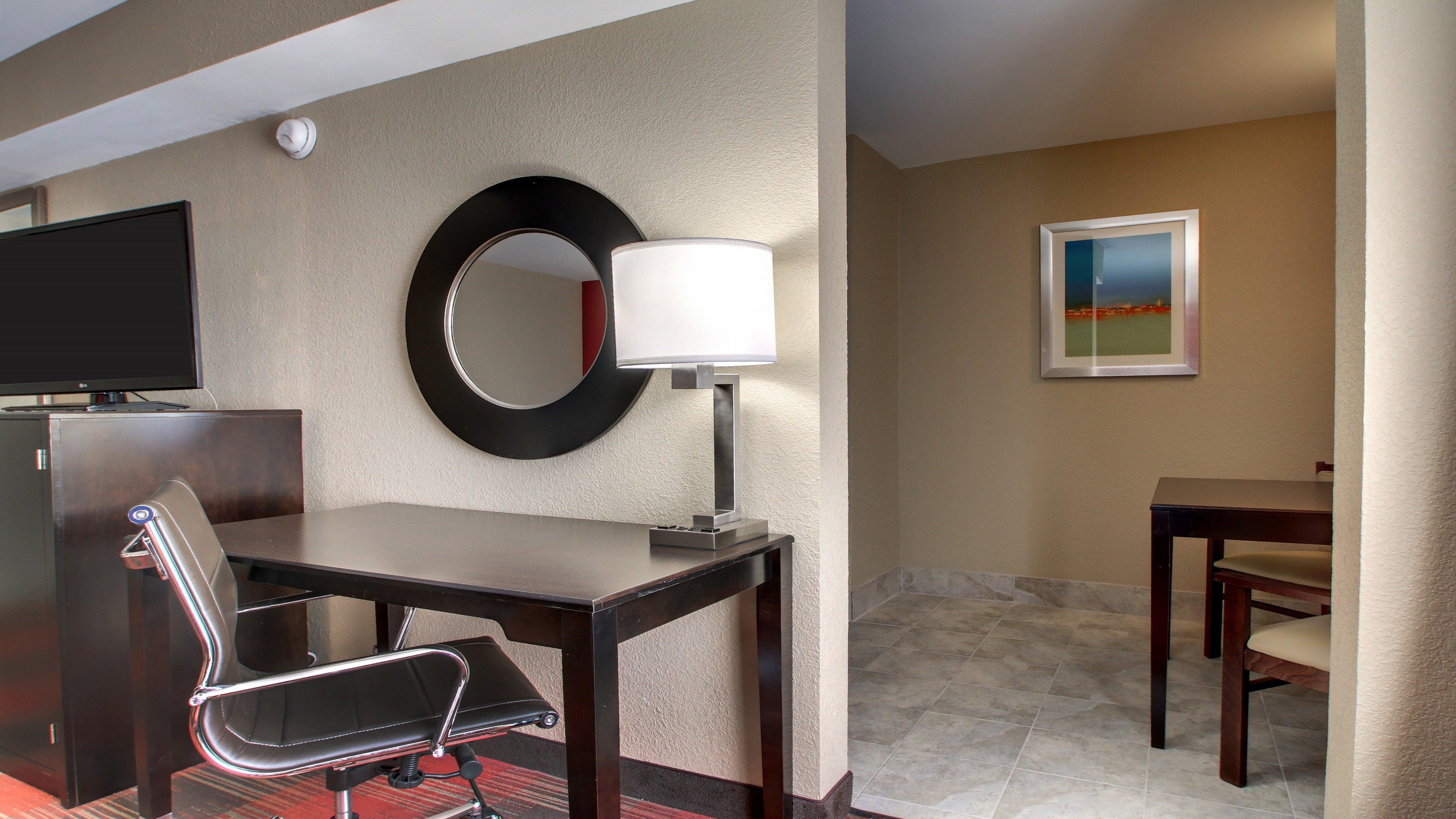 Holiday Inn Express & Suites Jackson Downtown - Coliseum By Ihg Bagian luar foto