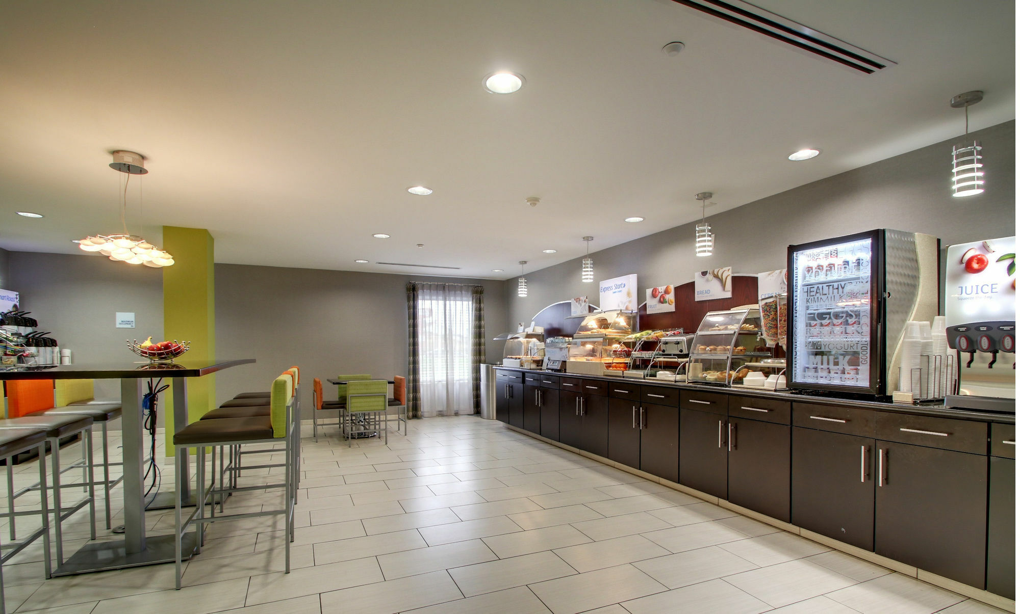 Holiday Inn Express & Suites Jackson Downtown - Coliseum By Ihg Bagian luar foto